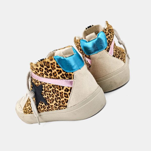 Paulina Leo Hair Sneaker Supply